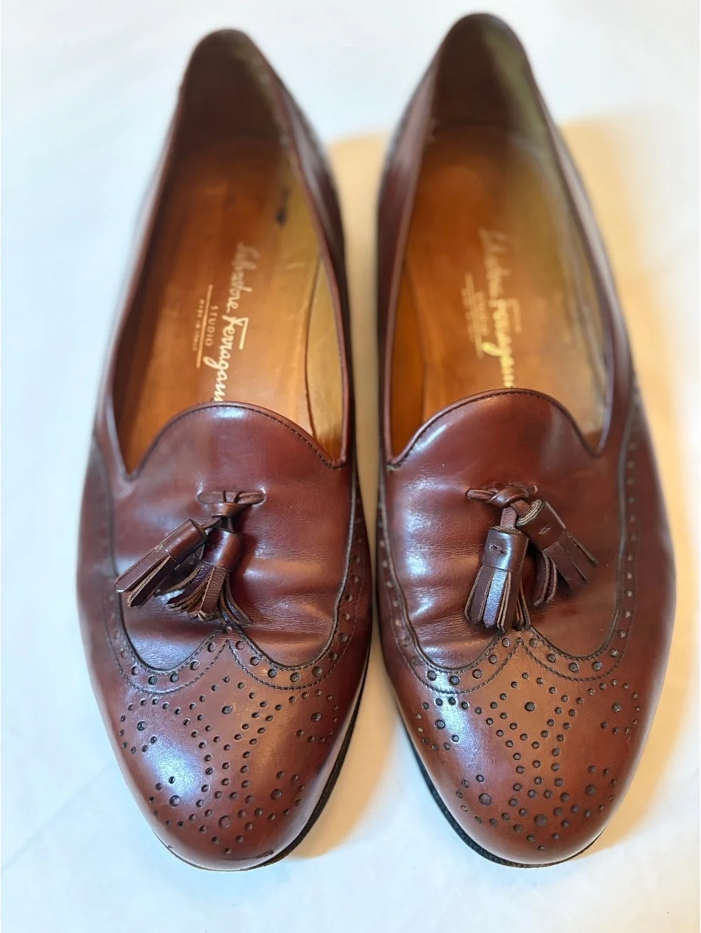 Ferragamo Men’s Wingtip Tassel Loafer 11EE